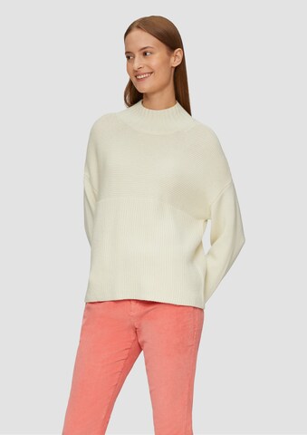 s.Oliver Trui in Beige: voorkant