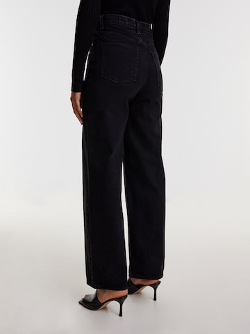 EDITED Wide leg Jeans 'Avery' in Zwart