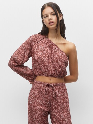 Pull&Bear Shirt in Rot: Vorderseite