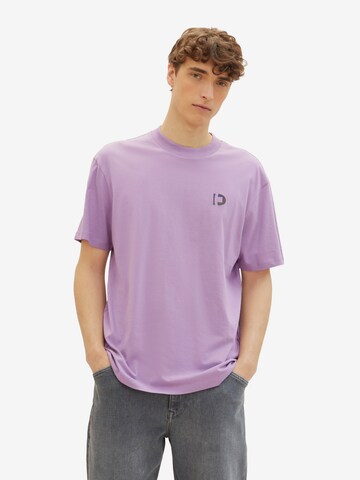 T-Shirt TOM TAILOR DENIM en violet : devant