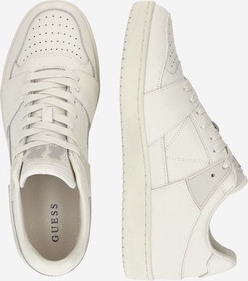 GUESS Sneakers 'SAVA' in White