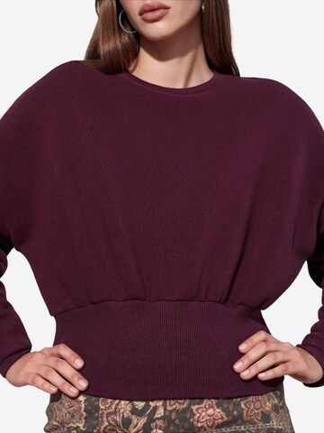 Sweat-shirt 'Sweatshirts' Busem en rouge
