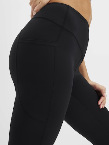 bonprix Bootcut Sporthose in Schwarz