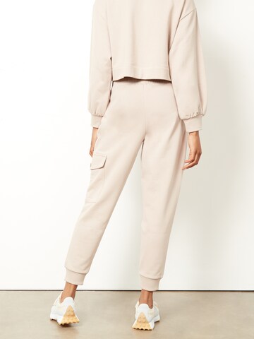 Aligne Tapered Trousers 'Beda' in Beige
