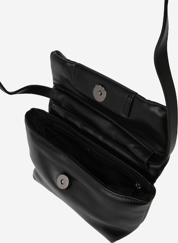 ESPRIT حقيبة تقليدية بلون أسود