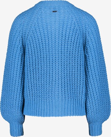 zero Knit Cardigan in Blue