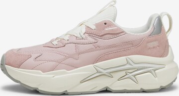 Baskets basses PUMA en rose : devant