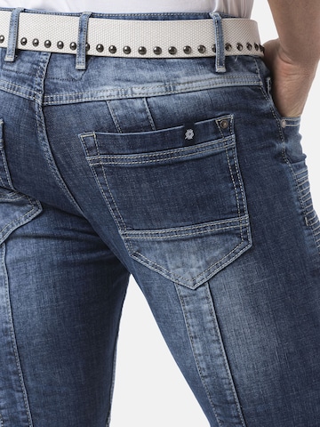 CIPO & BAXX Regular Jeans in Blauw