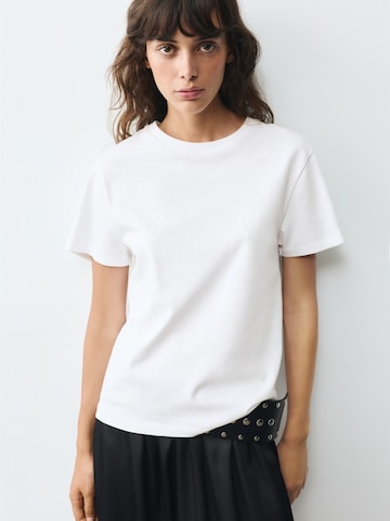 Pull&Bear Тениска в бяло: отпред