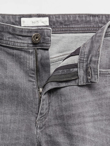 Regular Jeans 'Rock' de la MANGO MAN pe gri