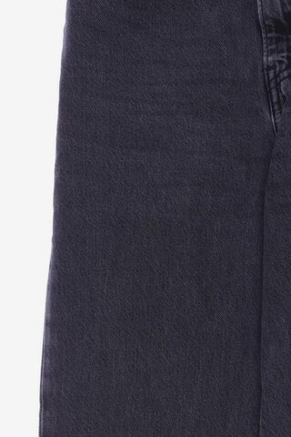 LEVI'S ® Jeans in 23 in Grey