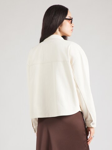 ONLY - Chaqueta de entretiempo en beige