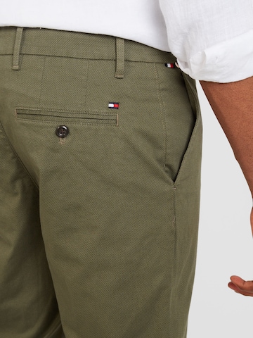 TOMMY HILFIGER Regular Chino trousers 'DENTON' in Green