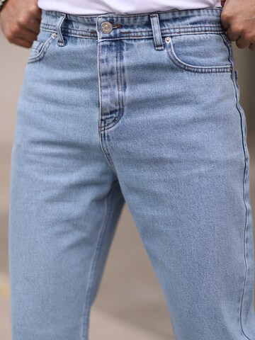 Regular Jean Trendyol en bleu