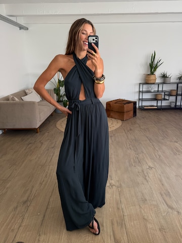 Kamila Šikl Overal – černá