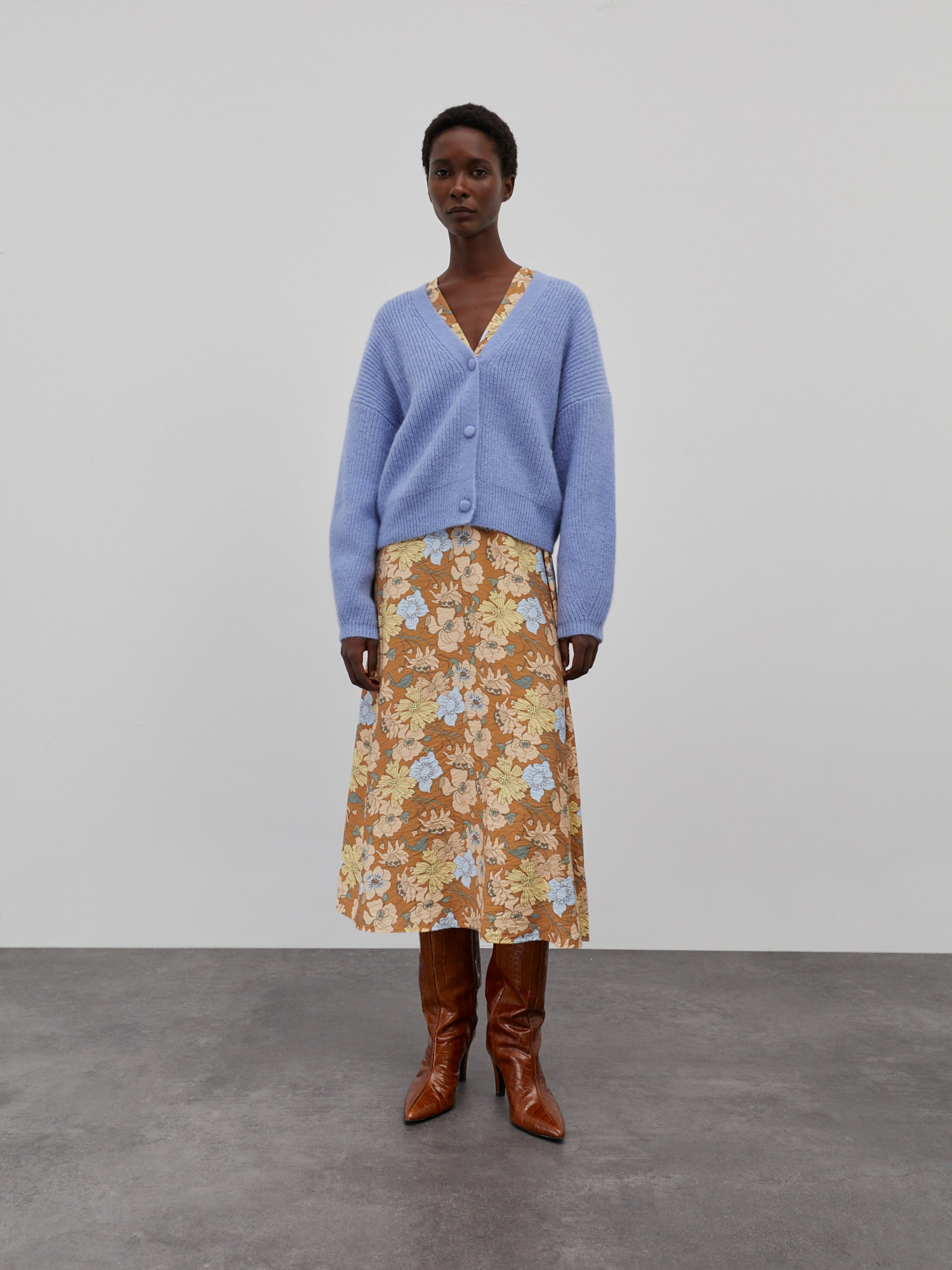 EDITED Produits Cardigan 'Jaliyah' bleu fumé