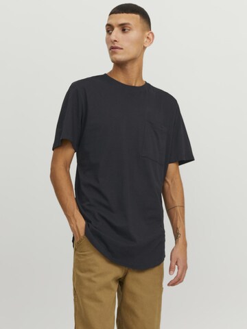 JACK & JONES T-shirt 'Noa' i svart: framsida