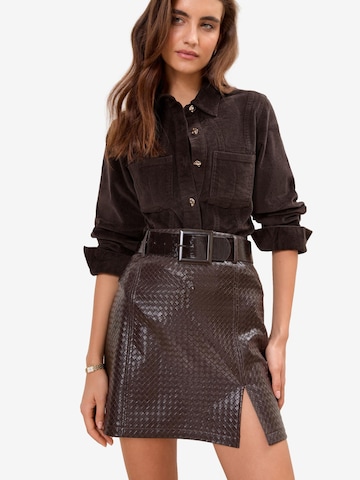 Lipsy - Blusa em castanho: frente
