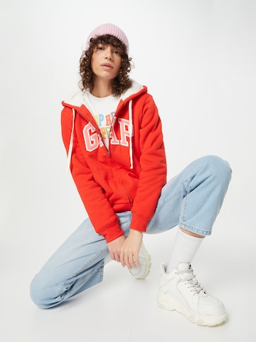 GAP - Sudadera con cremallera en rojo