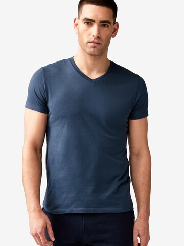 Next T-Shirt in Blau: Vorderseite