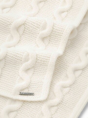 Fular ' UWLuzy ' de la U.S. POLO ASSN. pe alb: sus