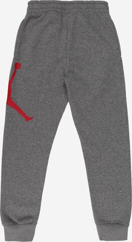 Jordan Tapered Trousers in Grey