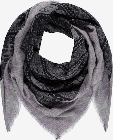 Passigatti Wrap in Purple: front