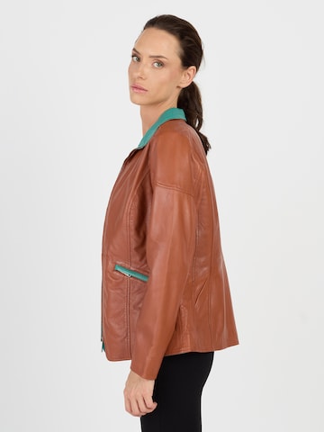 JCC Between-Season Jacket in Brown
