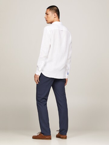TOMMY HILFIGER Regular Fit Hemd in Weiß