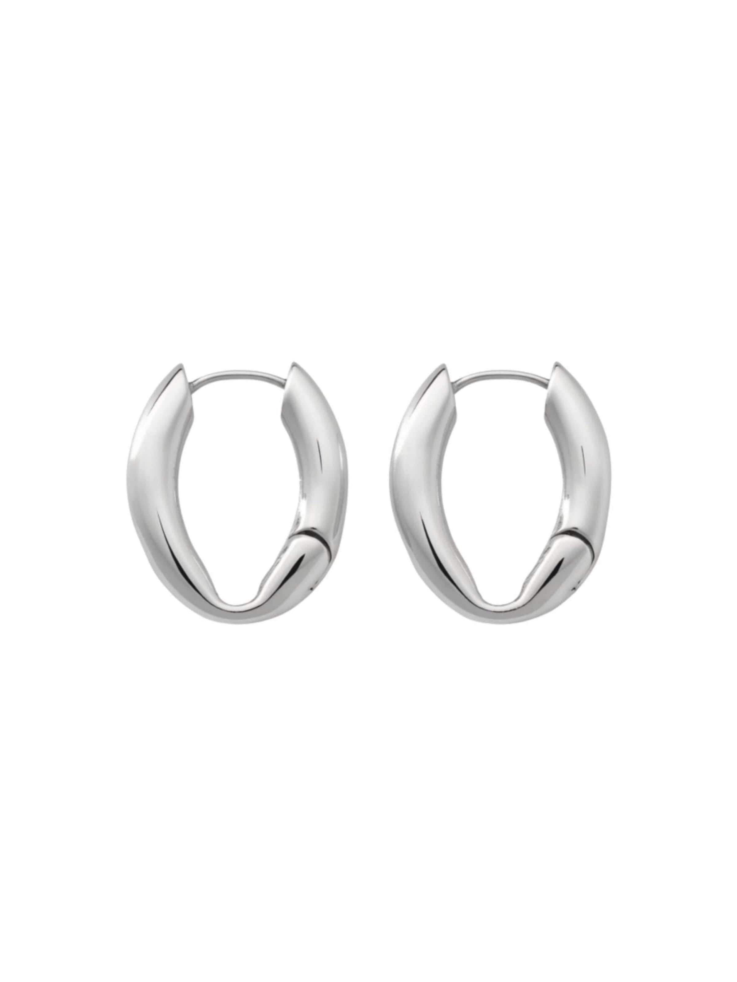 Orecchini di DNSK Copenhagen in argento: frontale