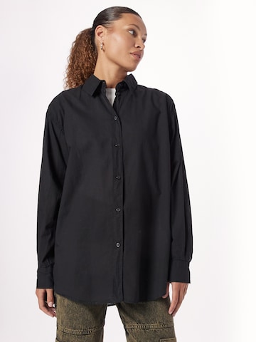 WEEKDAY - Blusa 'Jody' em preto: frente