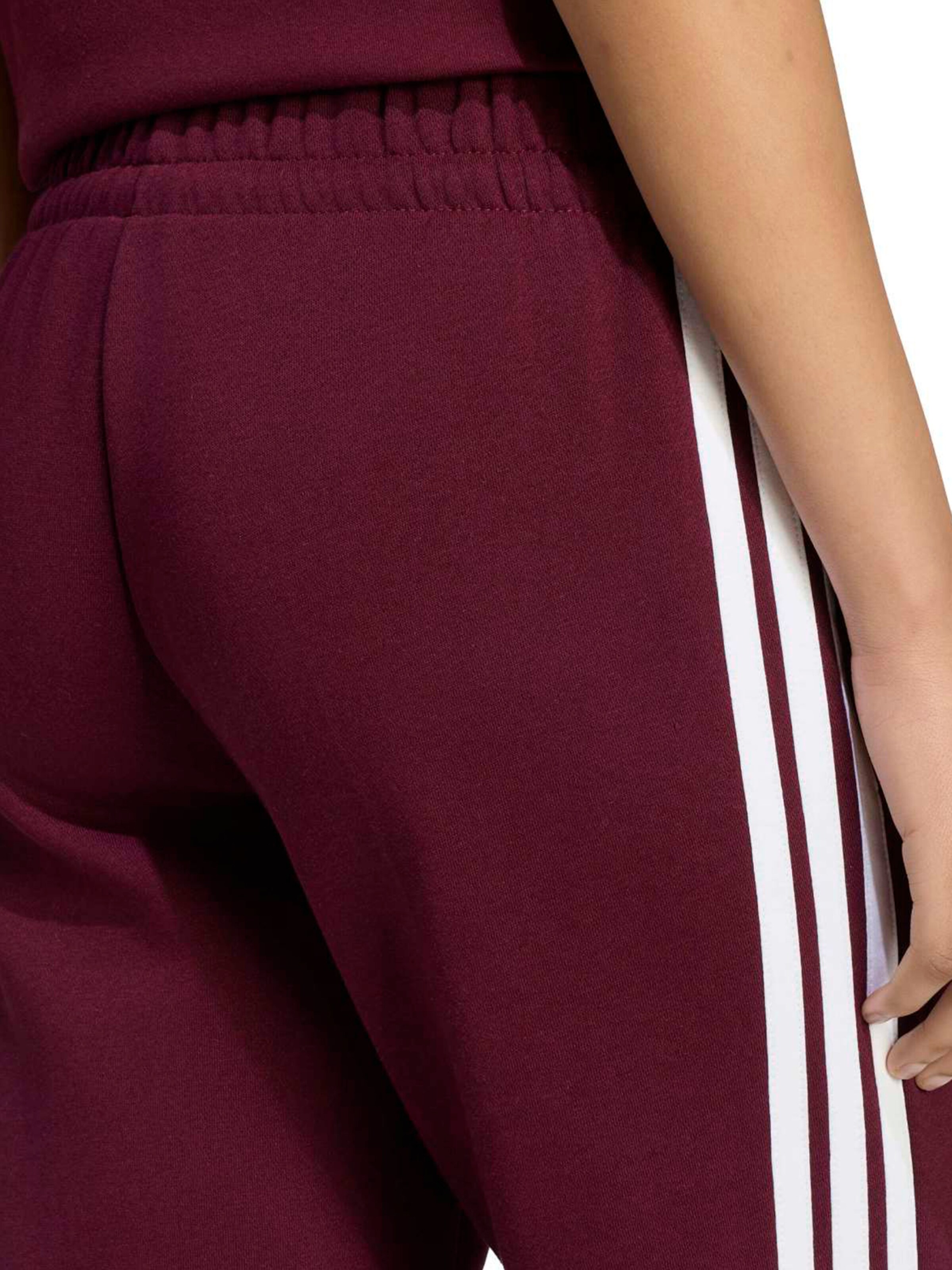 ADIDAS SPORTSWEAR Alt kitsenev Spordipüksid, värv punane