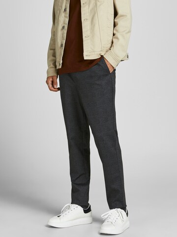 Regular Pantalon JACK & JONES en noir : devant