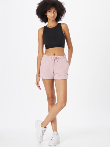 Superdry Regular Broek in Roze