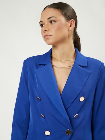 Influencer Blazer in Blau