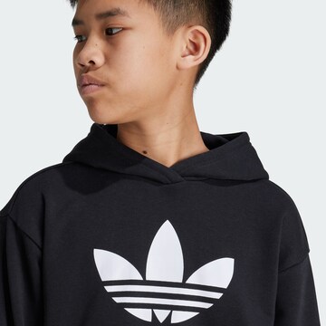 ADIDAS ORIGINALS Sweatshirt 'Adicolor' in Black