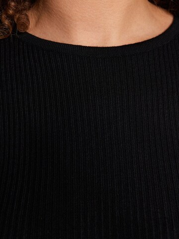 Abito in maglia di Trendyol Curve in nero