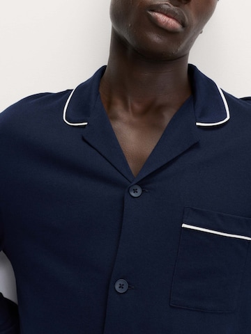 Pigiama lungo di Marks & Spencer in blu