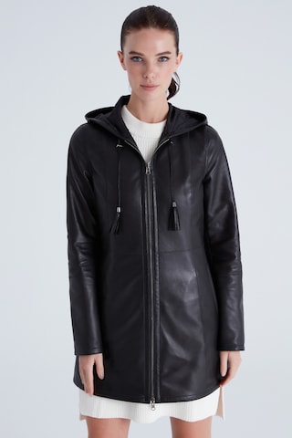 Bigardini Between-Seasons Coat 'ROSELIE' in Black: front