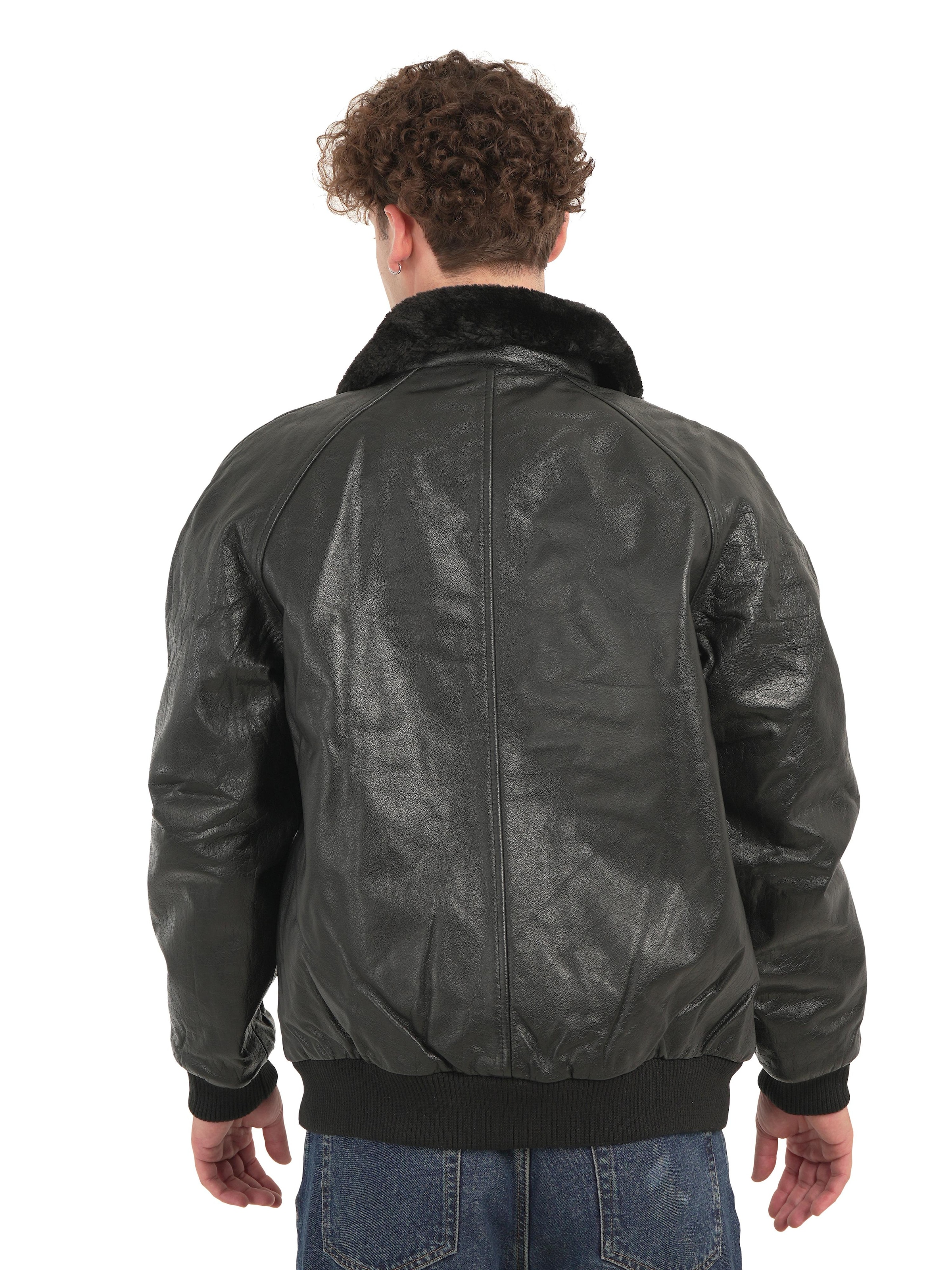 Chic and Clicks Übergangsjacke 'Pilot Bomber'‌‌‌‌‌‌‌‌‌‌ in Schwarz