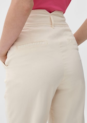 s.Oliver Regular Pleat-front trousers in Beige