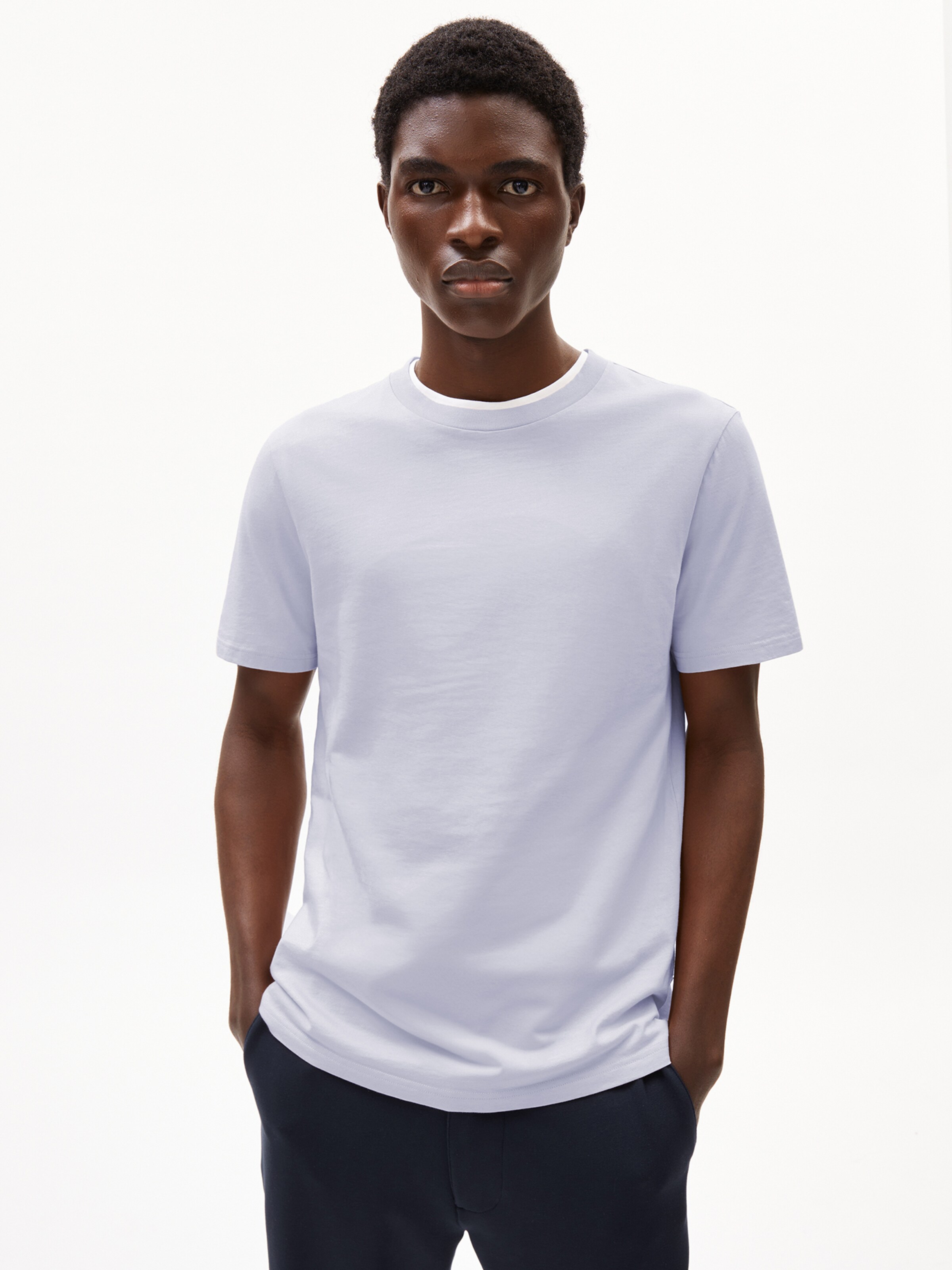 ARMEDANGELS Regular Fit T-Shirt ' JAAMES ' in Blau: Vorderseite