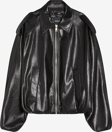 Bershka Välikausitakki värissä musta: etupuoli