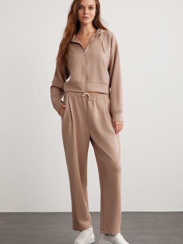 Veste de survêtement Grimelange en marron