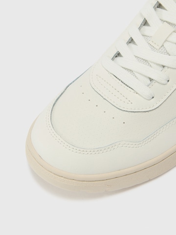 Baskets basses 'Basket Core' TOMMY HILFIGER en blanc