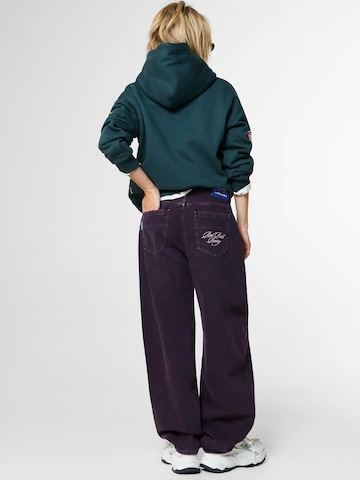 Red Bull Racing x Pepe Jeans Loosefit Jeans in Rood