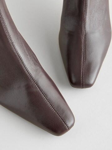 Stivaletto di Next in marrone