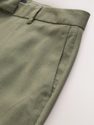 Regular Pantaloni cu dungă de la Next pe verde