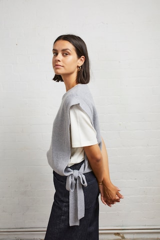 Aligne Sweater 'Elissia' in Grey: front