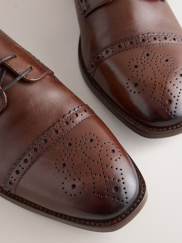 Scarpa stringata di Next in marrone